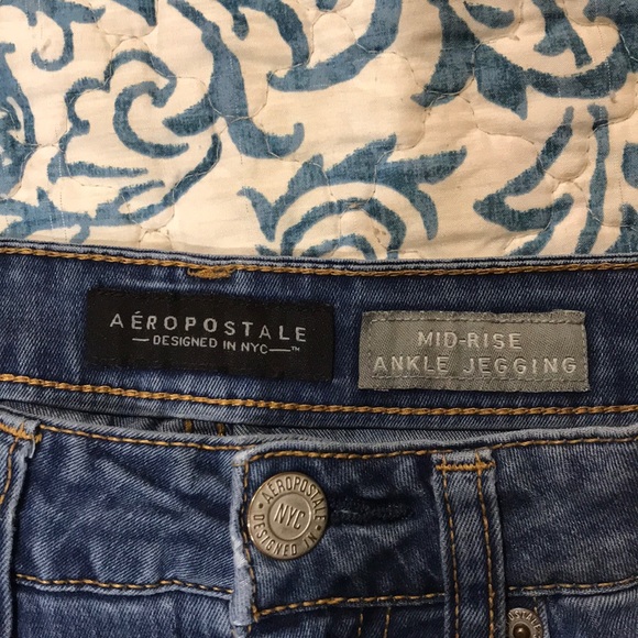Aeropostale jeans - Picture 2 of 5